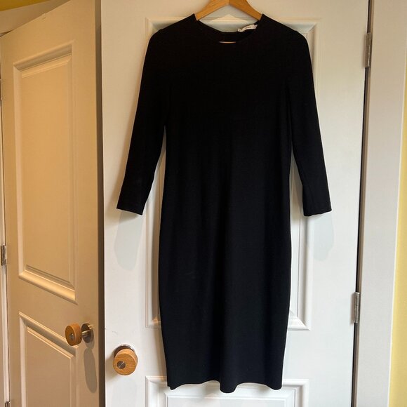 Dresses & Skirts - VINCE Black Midi Dress